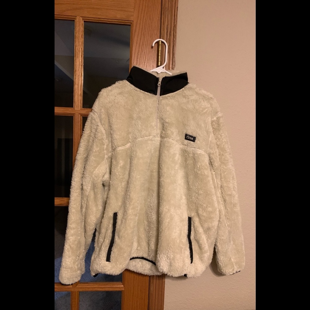 ZYIA cream teddy 1/4 zip pullover size XXXL
